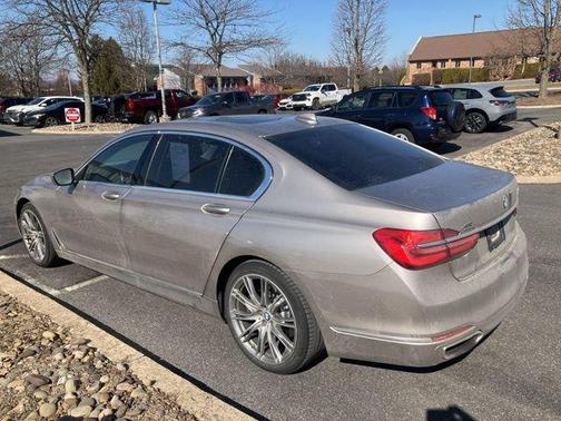 2018 BMW 750 i xDrive