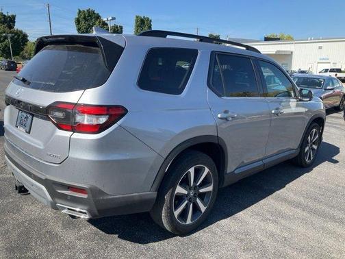 2025 Honda Pilot Elite