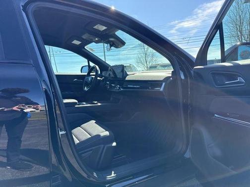 Raven Black 2024 Honda Prologue EX