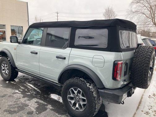 2023 Ford Bronco Badlands