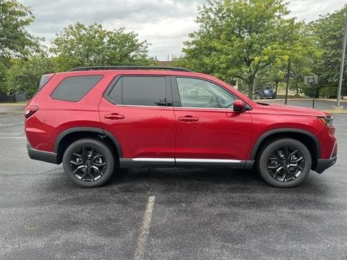 2025 Honda Pilot Sport