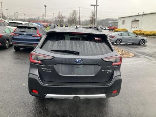 2025 Subaru Outback Limited XT