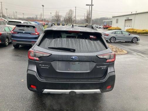 2025 Subaru Outback Limited XT