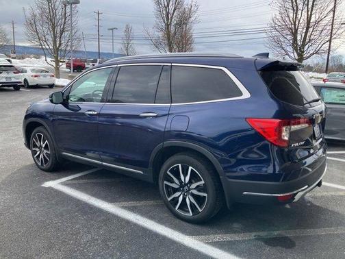2022 Honda Pilot Elite