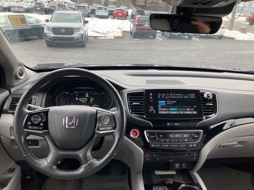 2022 Honda Pilot Elite