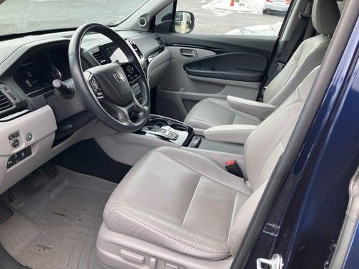 2022 Honda Pilot Elite