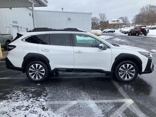 2024 Subaru Outback Touring XT