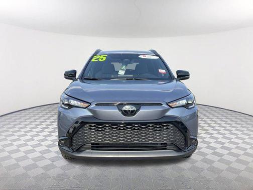 2025 Toyota Corolla Hybrid SE
