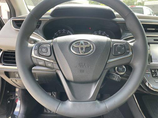 2016 Toyota Avalon Touring