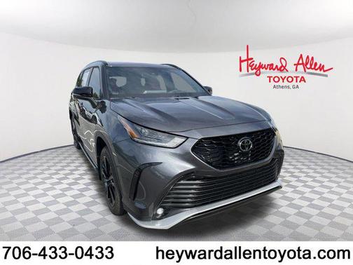 2025 Toyota Highlander XSE