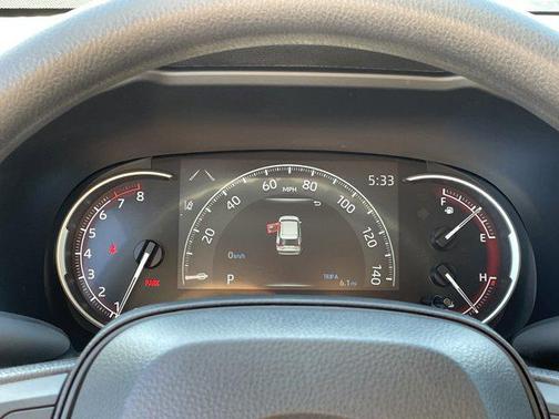 2025 Toyota RAV4 LE