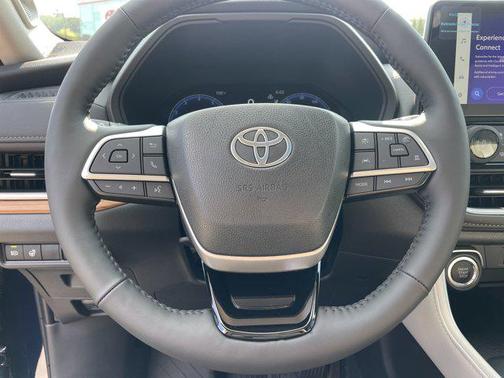 2025 Toyota Grand Highlander Platinum