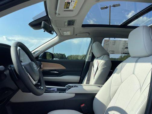 2025 Toyota Grand Highlander Platinum