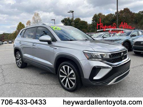 2023 Volkswagen Taos 1.5T SE