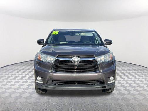 2016 Toyota Highlander Limited