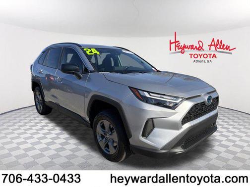2024 Toyota RAV4 Hybrid SE