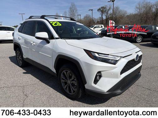 2023 Toyota RAV4 Hybrid XLE Premium