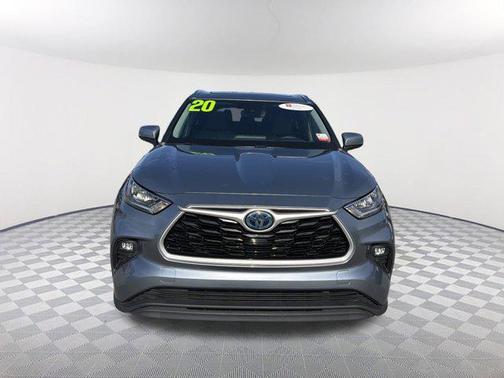2020 Toyota Highlander Hybrid XLE