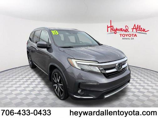2019 Honda Pilot Touring 8-Passenger