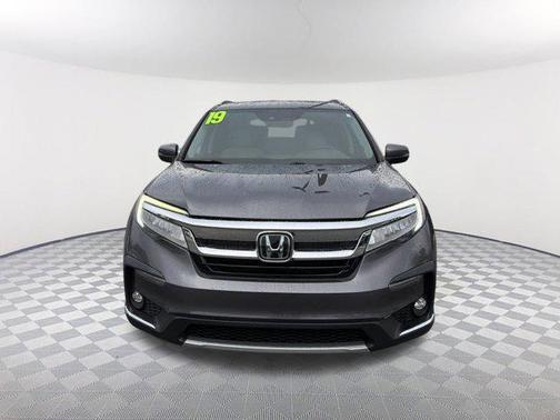 2019 Honda Pilot Touring 8-Passenger