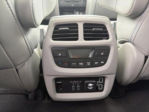 2019 Honda Pilot Touring 8-Passenger