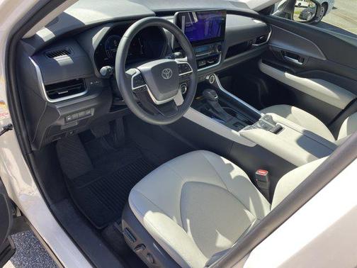 2024 Toyota Grand Highlander Hybrid XLE