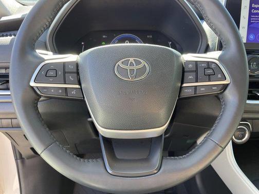 2024 Toyota Grand Highlander Hybrid XLE