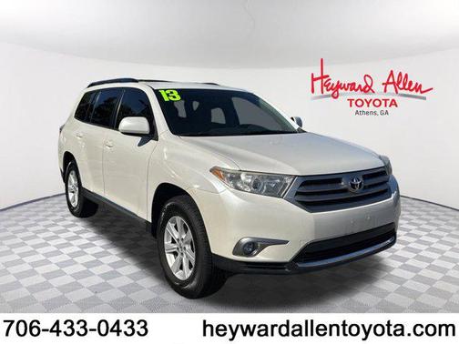 2013 Toyota Highlander SE