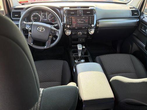 2024 Toyota 4Runner TRD Off Road