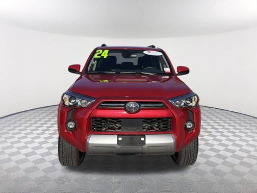2024 Toyota 4Runner TRD Off Road