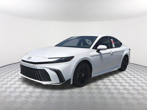 Ice Cap 2026 Toyota Camry SE