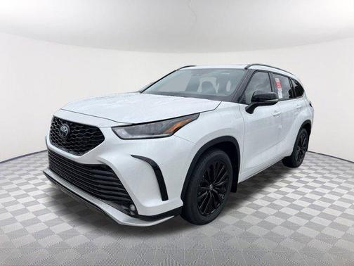 2026 Toyota Highlander XSE