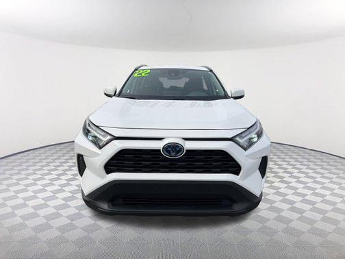 2022 Toyota RAV4 Hybrid XLE