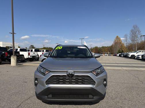 2020 Toyota RAV4 XLE Premium