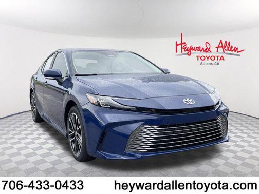 2025 Toyota Camry XLE