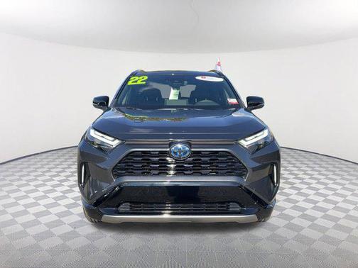 2022 Toyota RAV4 Hybrid SE