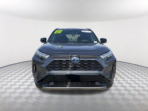 2022 Toyota RAV4 Hybrid SE