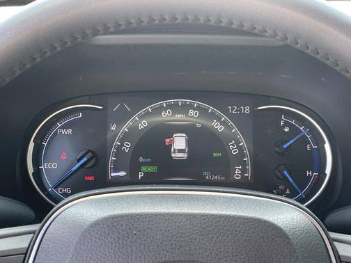 2022 Toyota RAV4 Hybrid SE