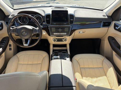 2017 Mercedes-Benz GLS 450 4MATIC