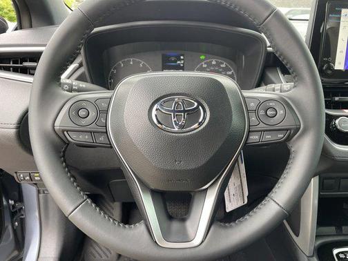 2025 Toyota Corolla Hybrid SE