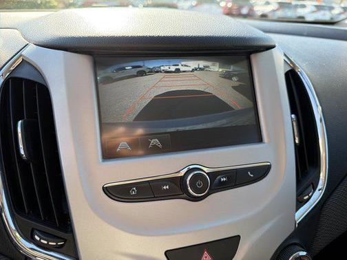 2017 Chevrolet Cruze LS