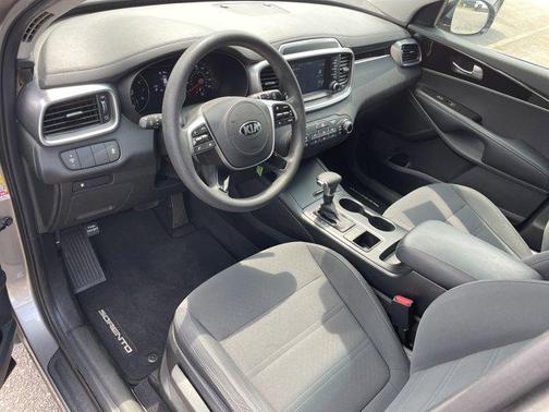 2019 Kia Sorento L