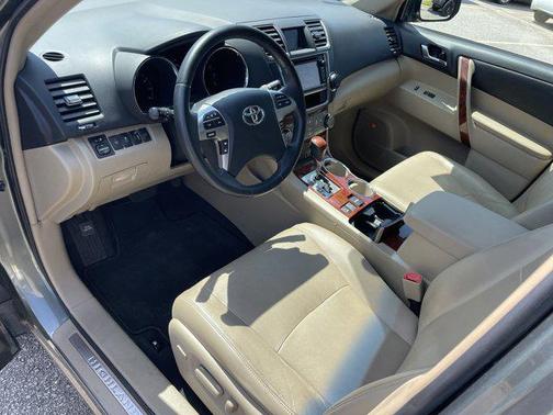 2013 Toyota Highlander Limited