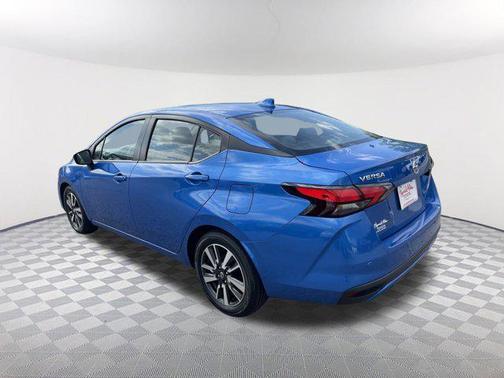 2022 Nissan Versa 1.6 SV