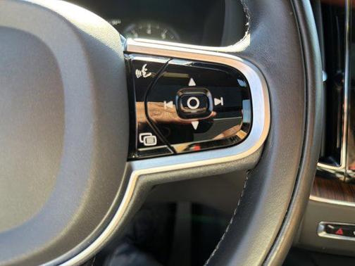 2019 Volvo XC60 T5 Inscription