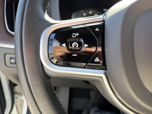 2019 Volvo XC60 T5 Inscription