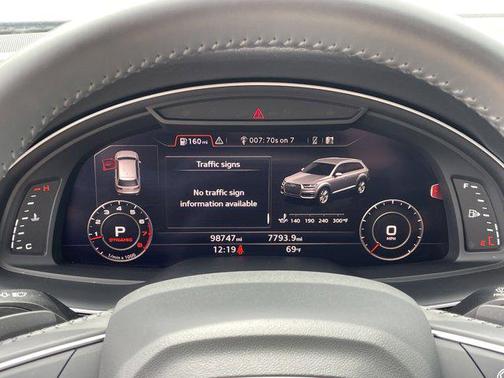 2019 Audi Q7 55 Premium Plus