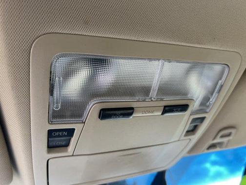 2014 Toyota Avalon Hybrid XLE Touring