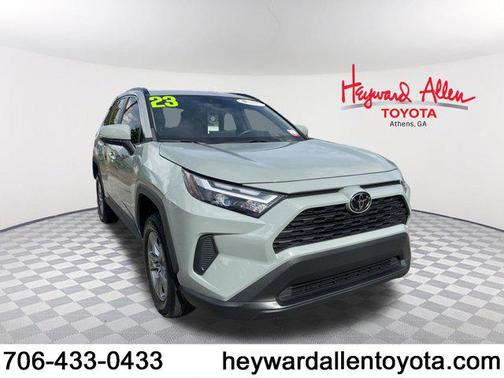 2023 Toyota RAV4 XLE