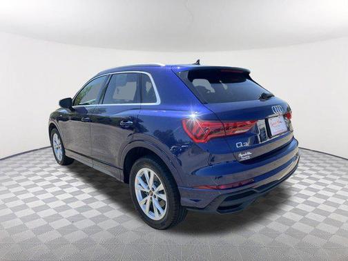2023 Audi Q3 S line Premium